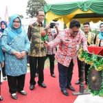 pencanangan-pkk-kb-kes-riau-dipusatkan-di-kampar-utara
