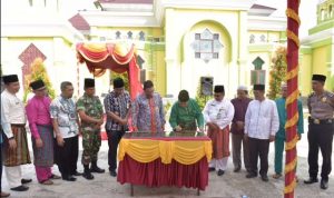 siak-terima-csr-asrama-rumah-dan-3-rkb-sd-dari-brk