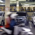Parkir mobil