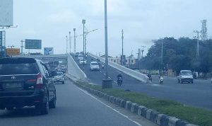Flyover Simpang Pasar Pagi Arengka.