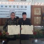 Bupati Kuansing Drs H Mursini, M.Si dan Walikota Bandung H Oded Muhamad Danial, S.AP