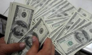 Uang dolar AS. Ilustrasi