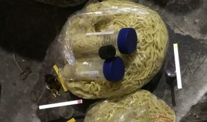 bbpom-sita-150-kilogram-mi-mengandung-formalin-di-pekanbaru