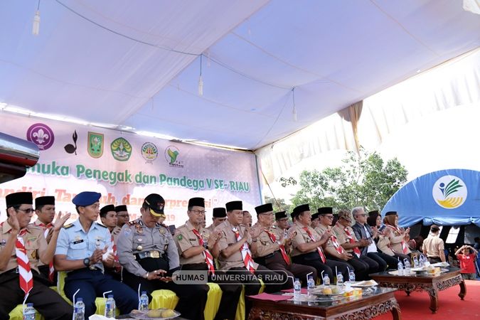 sejumlah-perlombaan-meriahkan-perkemahan-di-kampus-unri