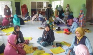 Ibu-ibu peserta program Pemberdayaan