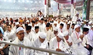 Prabowo-Sandiaga Uno menghadiri kampanye akbar di GBK