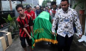 Petugas KPPS meninggal dunia.