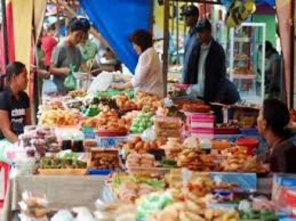 DPP Pekanbaru Awasi Penjualan Makanan dan Minuman di Pasar  