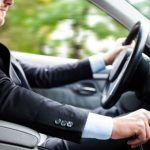 Hilangkan kebiasaan buruk saat mengemudi, sebab awet tidaknya kendaraan tergantung pada bagaimana Anda memperlakukan mobil.