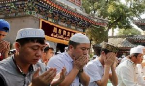 Warga Uighur di Xinjiang China