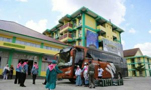 gubri-lepas-keberangkatan-jamaah-haji-kloter-1