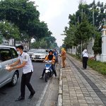 karhutla-diskes-riau-bagi-bagi-masker