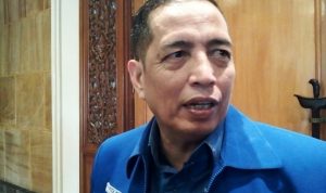 Asri Auzar