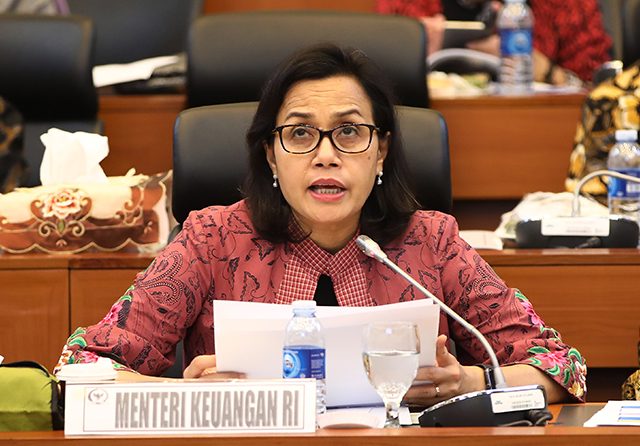 Menteri Keuangan Sri Mulyani Indrawati menyampaikan, penggunaan kertas yang semakin sedikit di pengurusan administrasi birokrasi dapat menghemat anggaran.