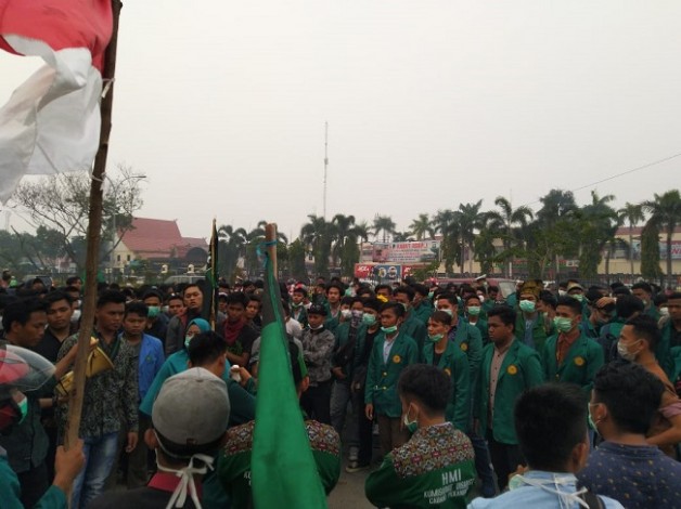 DEMO