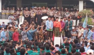gubri-janji-bekukan-izin-lingkungan-sementara-perusahaan-pembakar-lahan