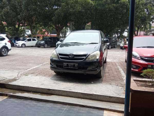 Mobil Dinas yang dijemput Satpol PP Kota Pekanbaru.