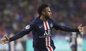 Neymar dalam bidikan Chelsea.