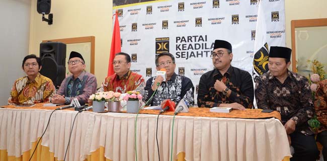 708261_12410627112019_Presiden_PKS_dan_Pimpinan_MPR