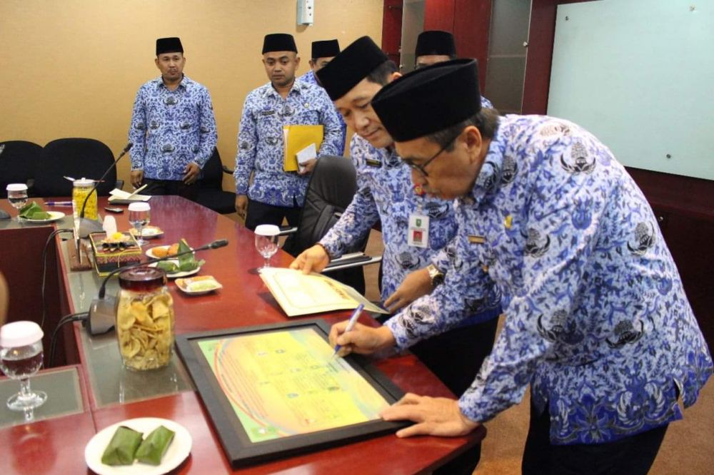 gubri-ingin-riau-punya-kota-kembar-dengan-malaysia