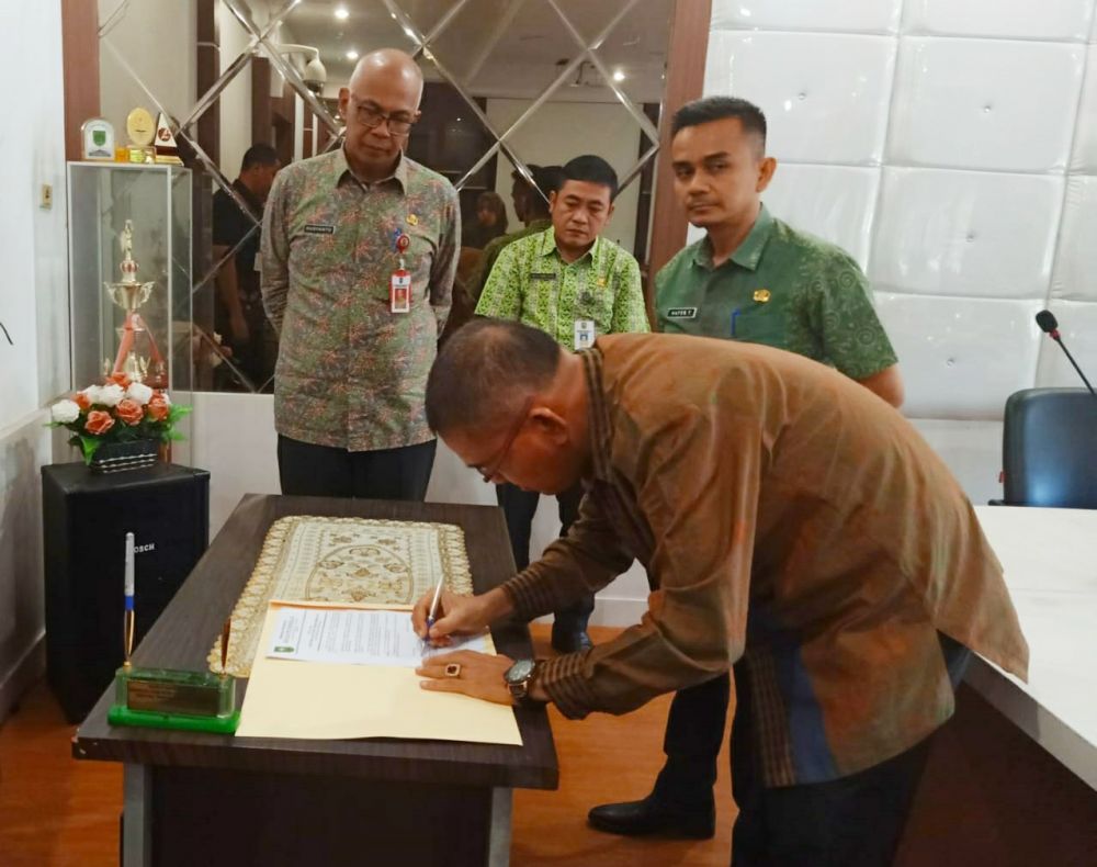 saksikan-sertijab-pejabat-dilingkungan-disdik-riau-ini-pesan-rudyanto