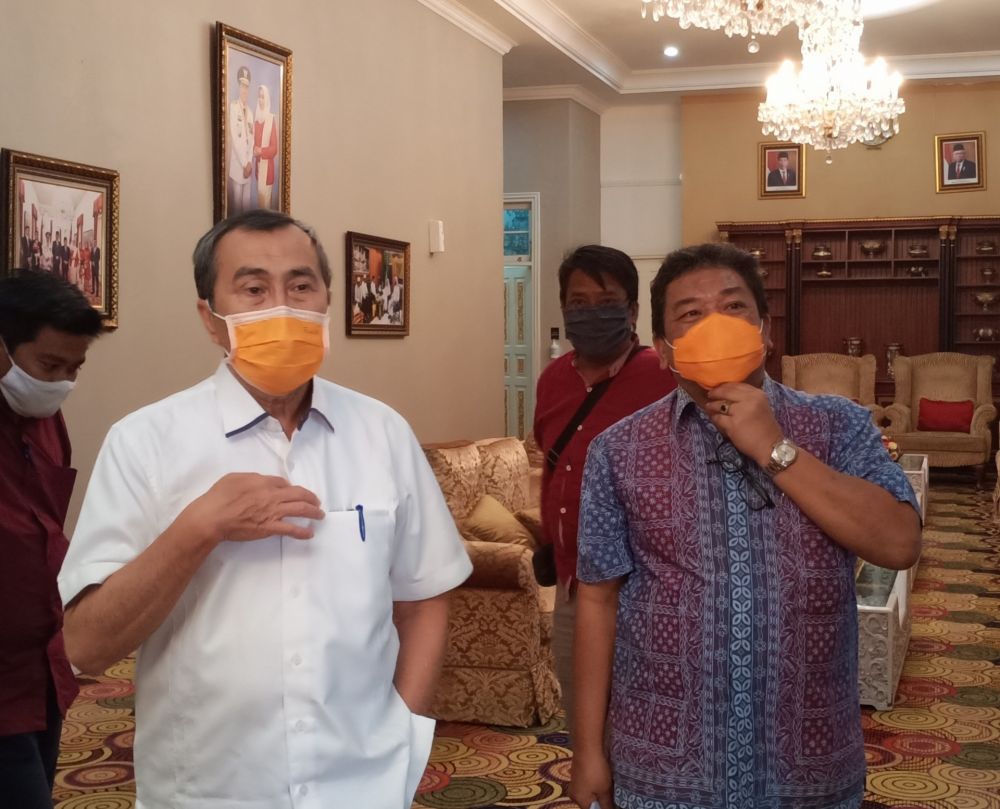 besok-gubri-evaluasi-psbb-bersama-wali-kota-pekanbaru