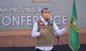 gubri-instruksikan-lurah-dan-kades-jadikan-warga-baru-datang-sebagai-odp