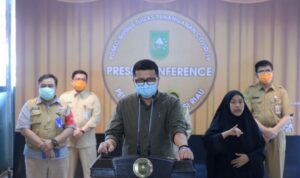 penerbangan-dibuka-kembali-masyarakat-diminta-tingkatkan-kewaspadaan