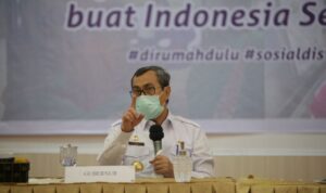 gubri-awal-agustus-warga-sudah-bis