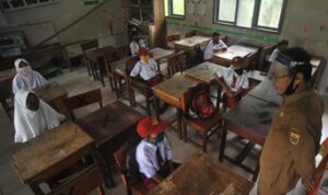 hari-pertama-sekolah-tatap-muka-4_169