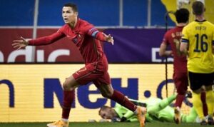 100-gol-cristiano-ronaldo-di-timnas-portugal-3_169