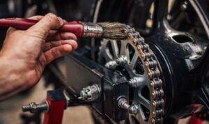 ilustrasi-rantai-motor_169