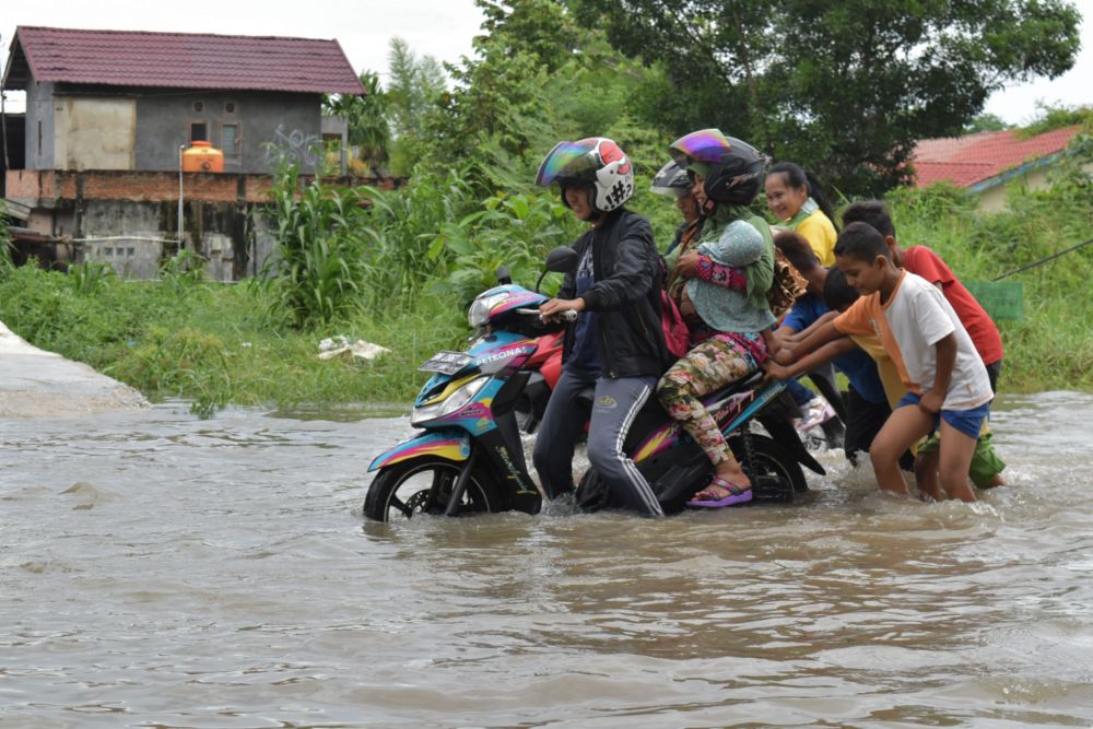206-desa-dan-116-kecamatan-di-riau