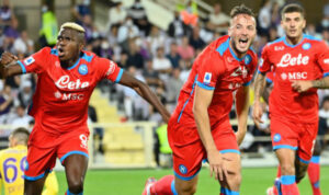 615a23d3e9915-tekuk-fiorentina-2-1-napoli-kokoh-di-puncak-klasemen_tvonenews_665_374