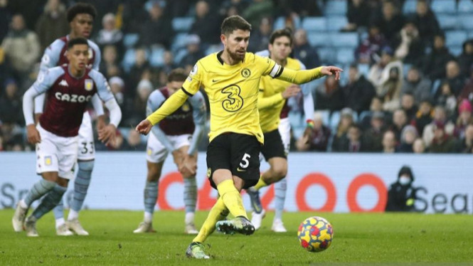 61c8ca5995d5c-dua-penalti-jorginho-antar-chelsea-kembali-ke-jalur-kemenangan_tvonenews_665_374