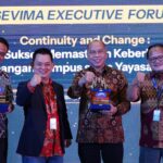 CEO SEVIMA bersama Ketua PW Muhammadiyah Jawa Timur dan Para Tokoh