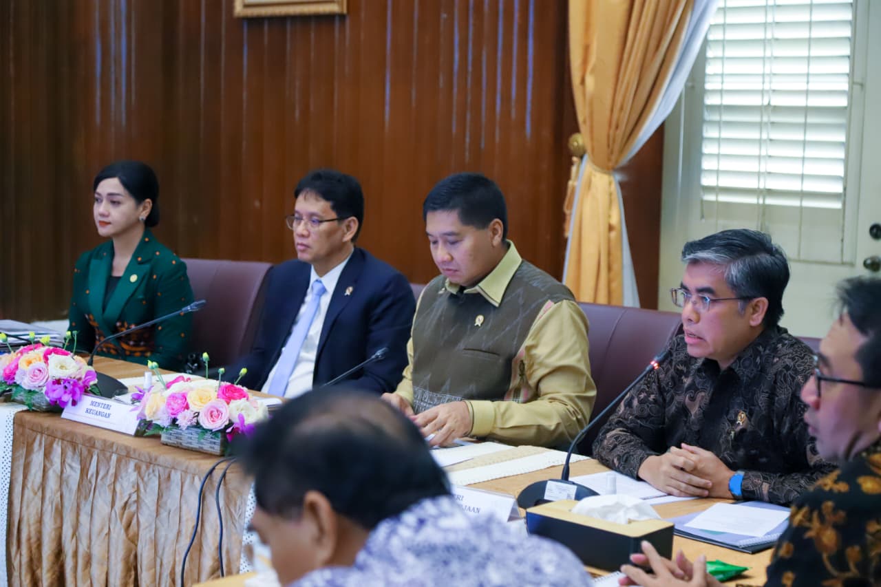 Hunian Layak untuk Buruh, Menaker Siap Perkuat Sinergi dengan BP Tapera - 2