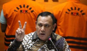 Ketua-KPK-Firli-Bahuri-Dery-Ridwansah-1--560x378