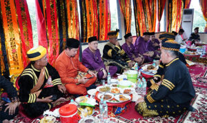 Makan Bajambao