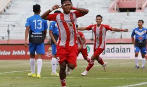 OR-selebrasi-Wahyu-Adi-Prianto-Deltras-Sidoarjo-vs-Blitar-Poetra-2-angger-560x380