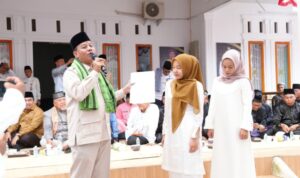 di-depan-2000-pppk-bupati-suhardi