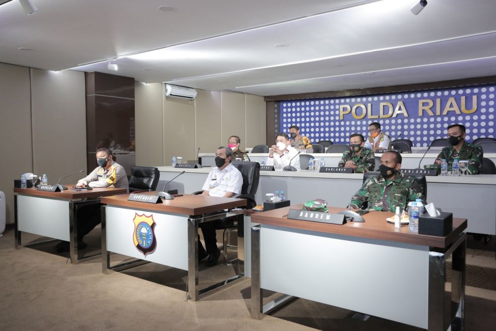 gubri-bersama-forkompinda-riau-hadi