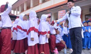 hari-guru-nasional-momentum-reflek