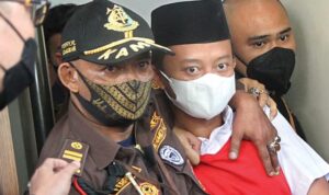 herry_dituntut-560x414