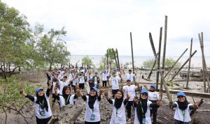 keren-anak-muda-di-kepulauan-meran