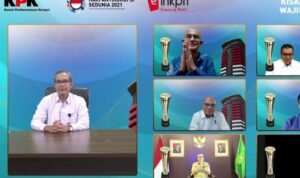 syamsuar-gubernur-satu-satunya-di
