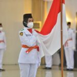 tanpa-mengurangi-makna-hut-ke-76-r