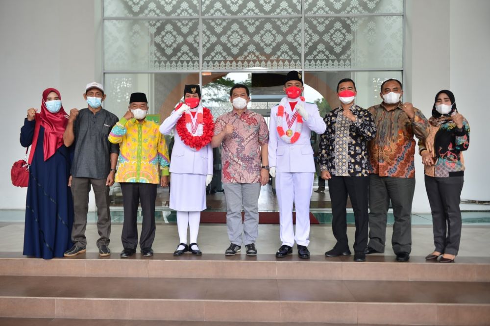 tiba-di-riau-anggota-paskibraka-na